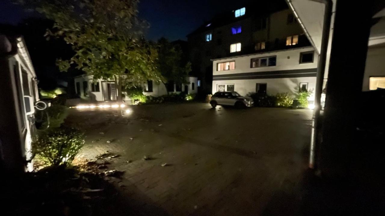 杜伊斯堡Oase Im Gruenen Hinterhof, Eg, Ruhe, Terrasse, Carport, Free Paytv, Kaffee&Tee, Fahrraeder公寓 外观 照片