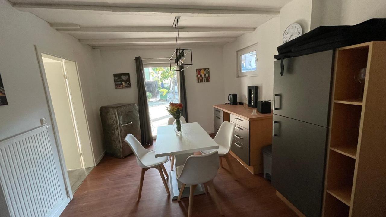 杜伊斯堡Oase Im Gruenen Hinterhof, Eg, Ruhe, Terrasse, Carport, Free Paytv, Kaffee&Tee, Fahrraeder公寓 外观 照片