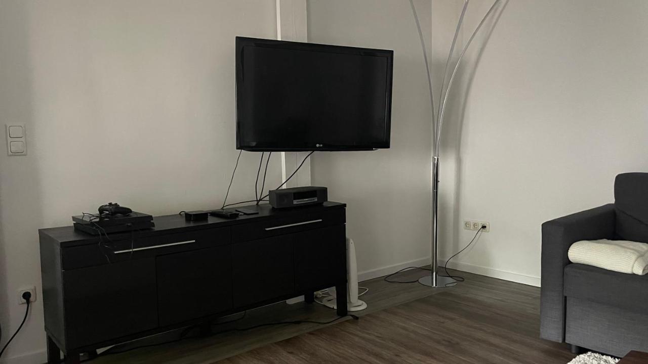 杜伊斯堡Oase Im Gruenen Hinterhof, Eg, Ruhe, Terrasse, Carport, Free Paytv, Kaffee&Tee, Fahrraeder公寓 外观 照片